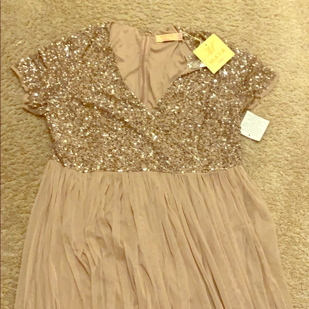 Maya dress size 20
